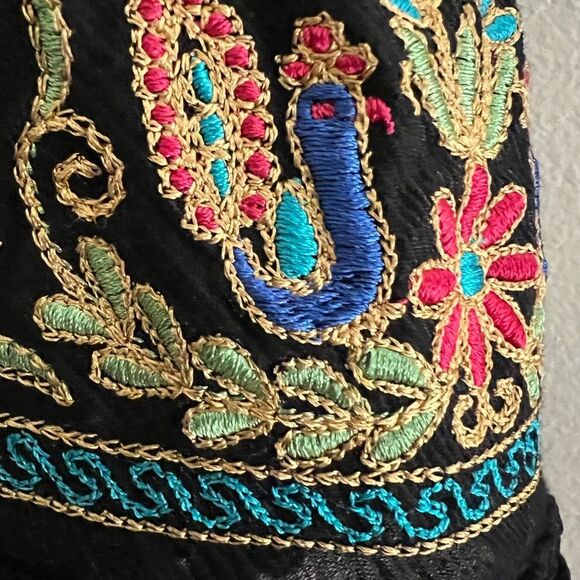 Vava by Joy Han Off Shoulder
Dress Embroidered Ruffle Sleeve Black Sz M - Picture 3 of 14